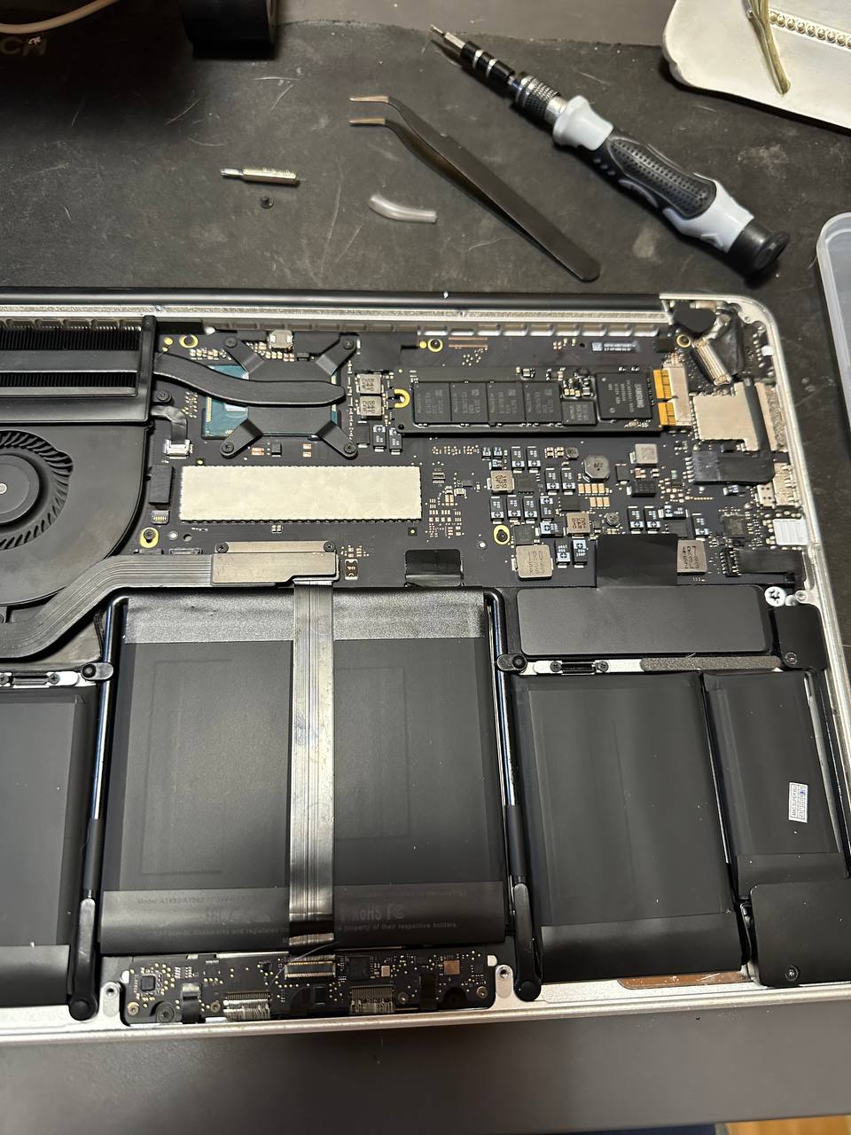 A photo with dead SSD